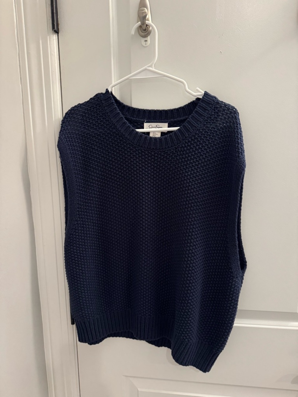 Jessica Simpson Navy Sleeveless Crewneck Sweater Vest